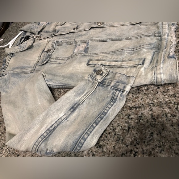 PacSun Los Angeles Distressed Light Wash Denim Jacket Size M / Style 201BT840PC - Picture 12 of 16